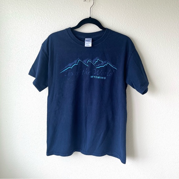 top of the world wyoming t-shirt - Picture 2 of 6